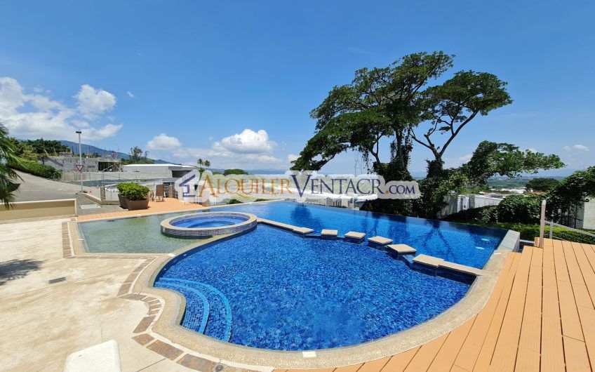 Apartamento amueblado con vista de 2 habit. + oficina en Escazú Guachipelín