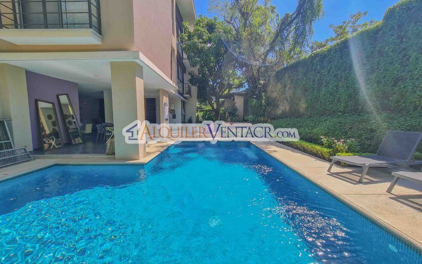 Lujoso apartamento con línea blanca y vista en Brasil de Santa Ana