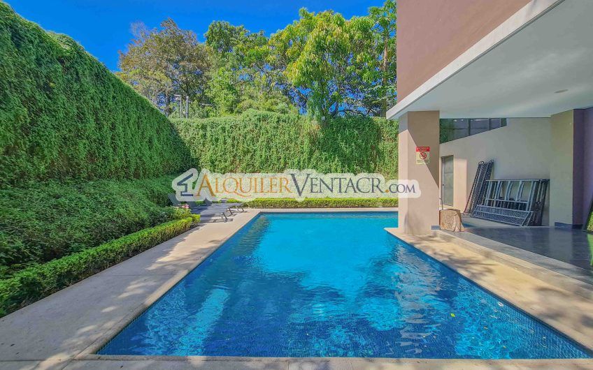 Lujoso apartamento con línea blanca y vista en Brasil de Santa Ana