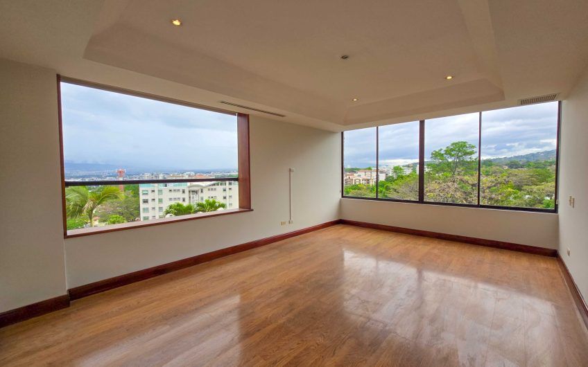 Lujoso apartamento con vista x La Paco San Rafael Escazú