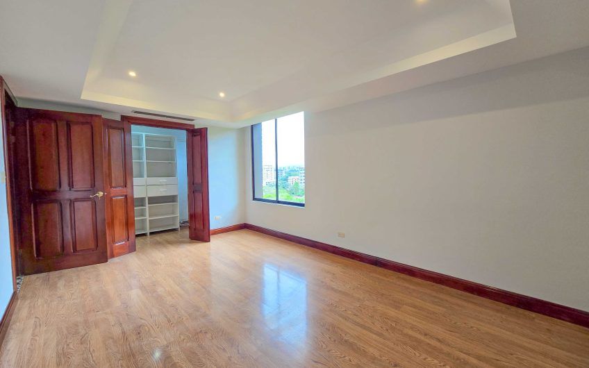 Lujoso apartamento con vista x La Paco San Rafael Escazú