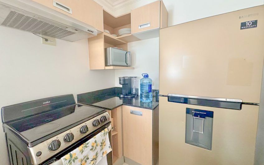 Avalon Country Club Santa Ana! Apartamento amueblado