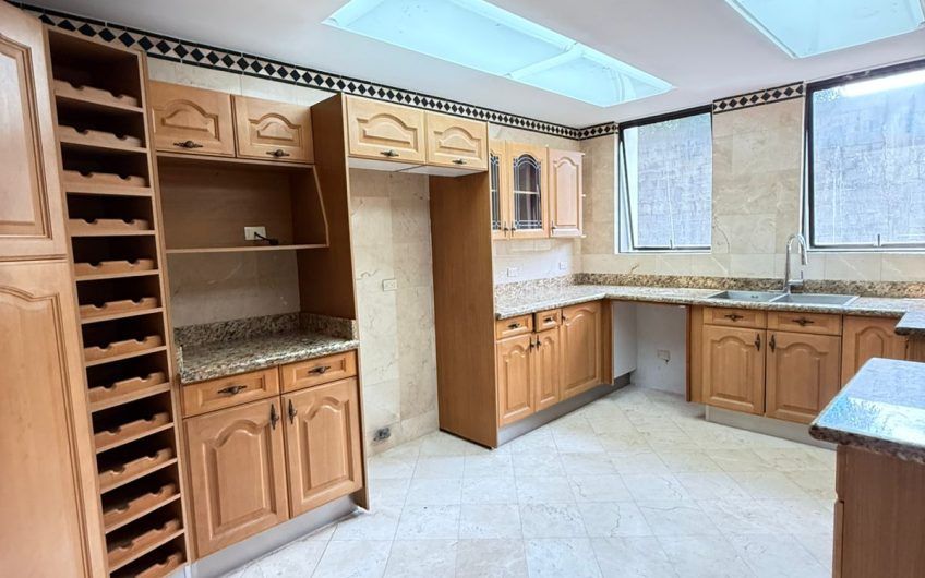 Lujoso apartamento con vista x La Paco San Rafael Escazú