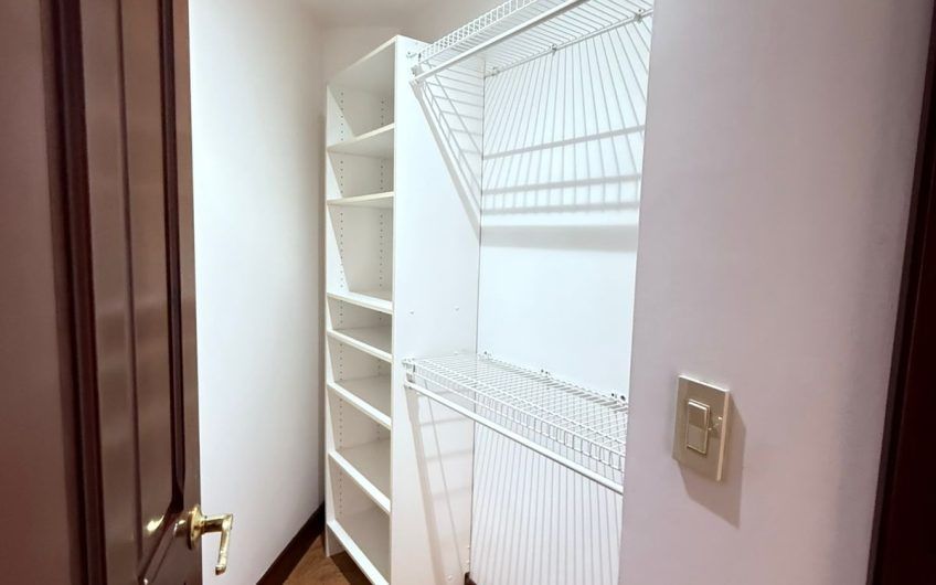 Lujoso apartamento con vista x La Paco San Rafael Escazú