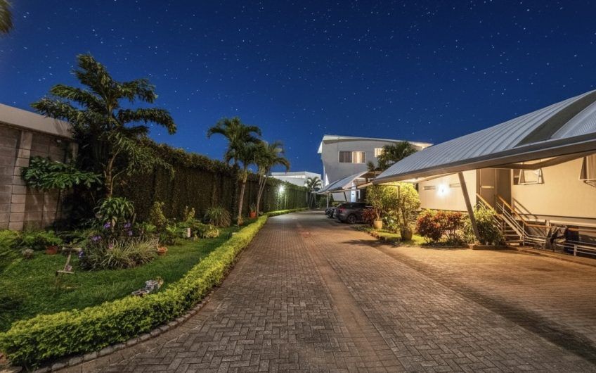 Condo Contemporáneo de 432 m2 con vista en Guachipelín Escazú