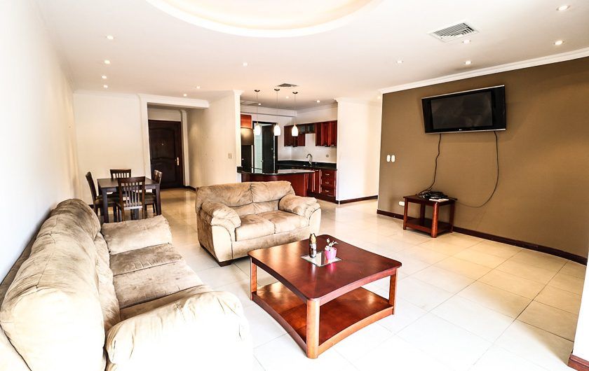 Riverside San Rafael Escazú! Apartamento con vista y línea blanca