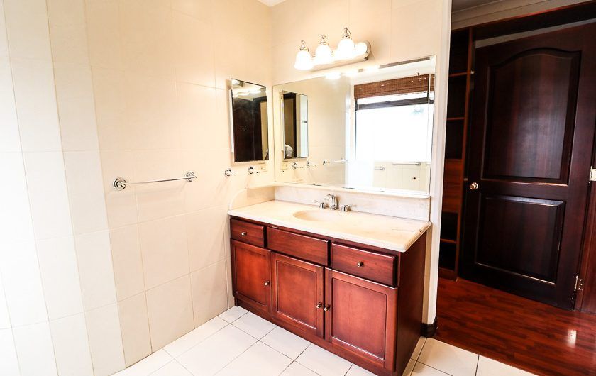 Riverside San Rafael Escazú! Apartamento con vista y línea blanca