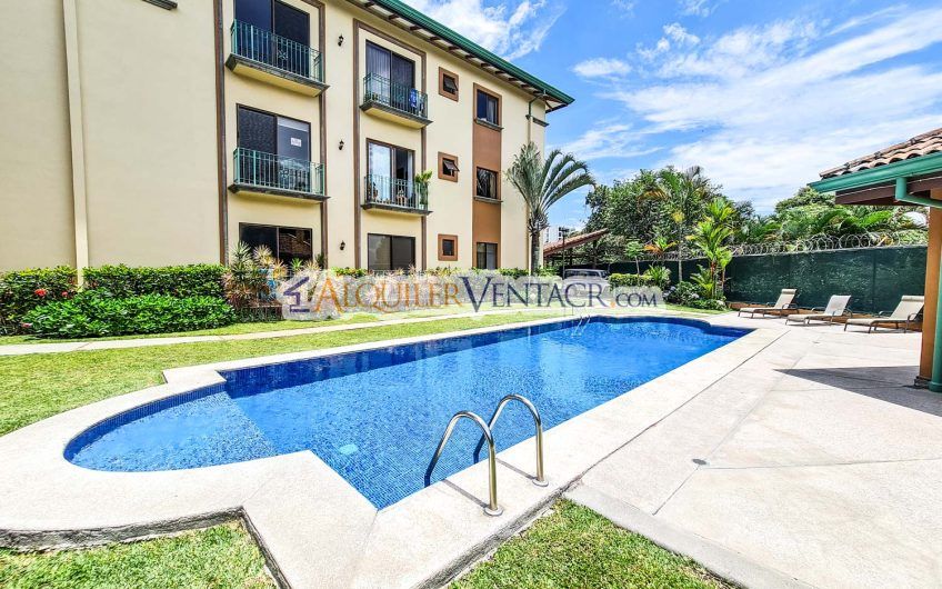 Apartamento en 1er nivel en San Rafael Escazú