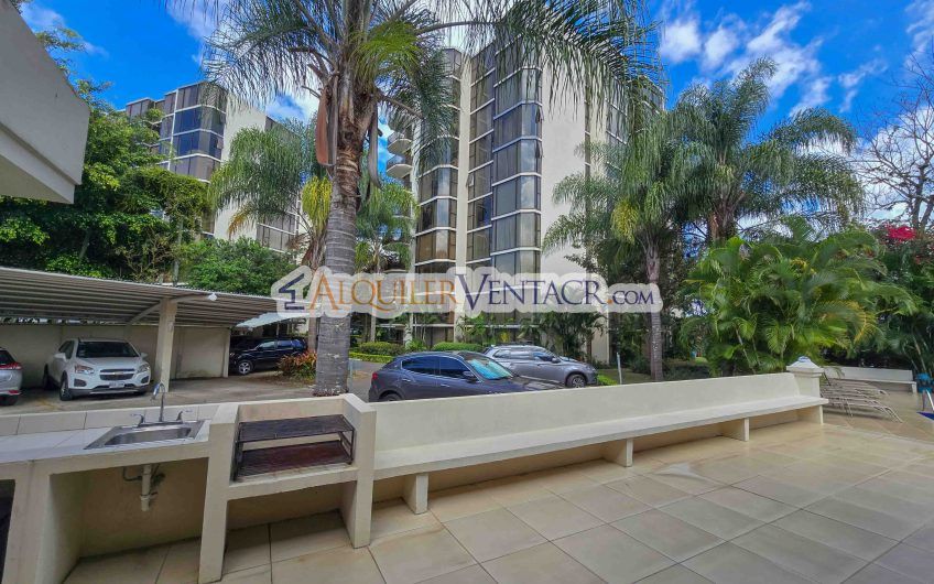 Apartamento de 220 m2 con vista en Bello Horizonte Escazú