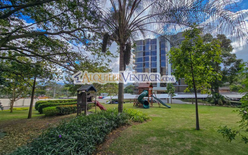 Apartamento de 220 m2 con vista en Bello Horizonte Escazú