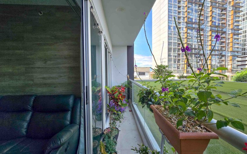 Torre U Nunciatura! Apartamento con balcón