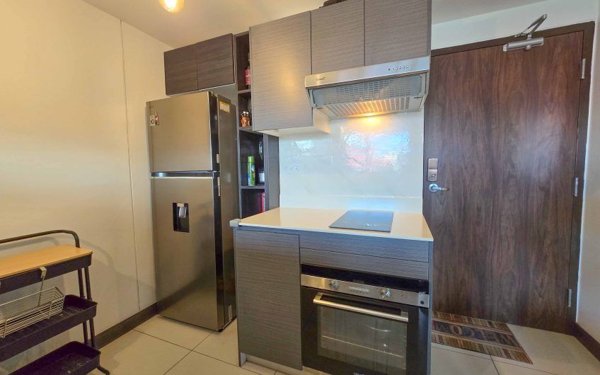 Torre U Nunciatura! Apartamento con balcón