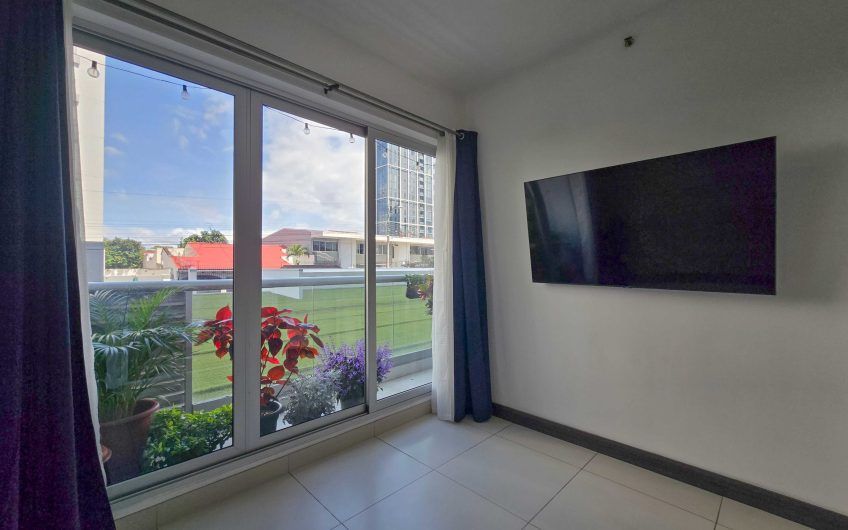 Torre U Nunciatura! Apartamento con balcón