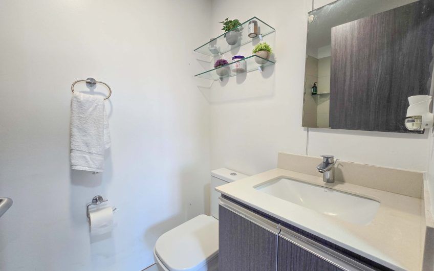 Torre U Nunciatura! Apartamento con balcón