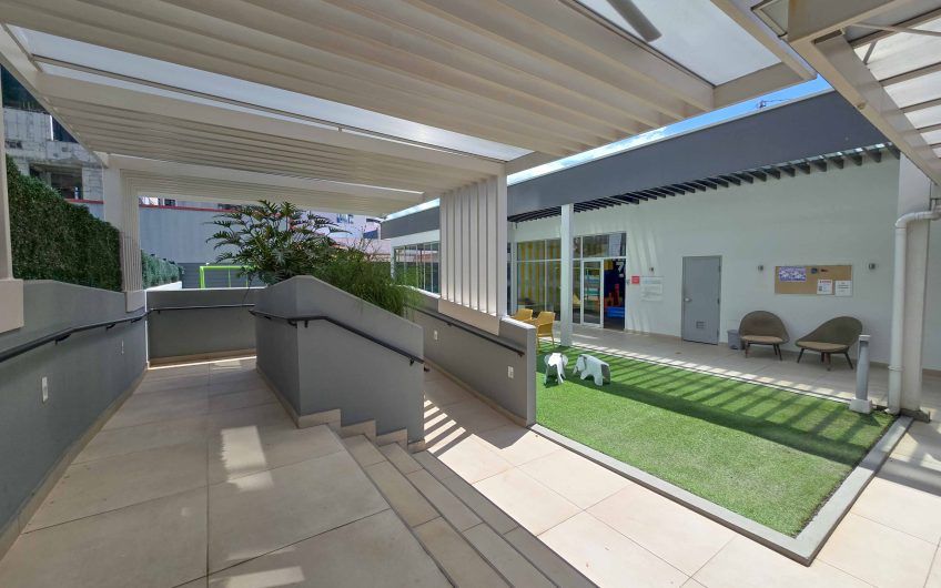 Torre U Nunciatura! Apartamento con balcón