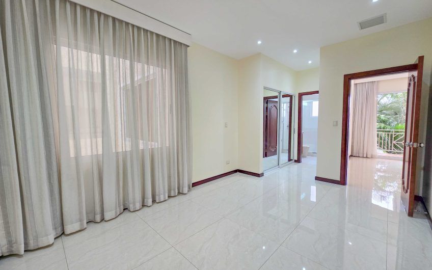 Apartamento con línea blanca y terraza en San Rafael Escazú x Country Club