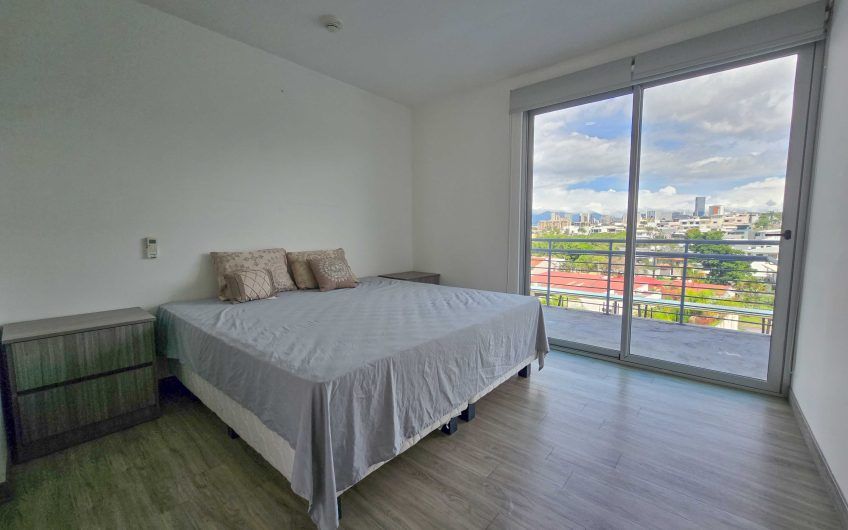 CAIA Bello Horizonte Escazú! Apartamento amueblado con vista