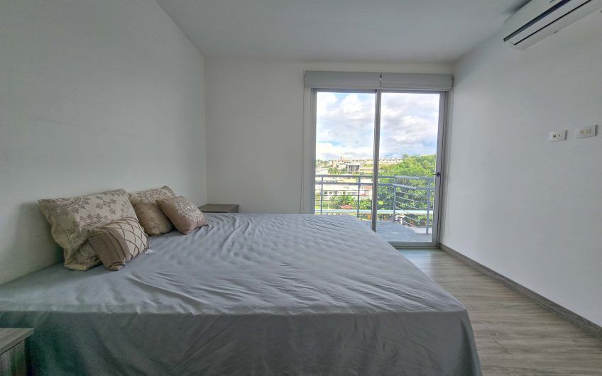 CAIA Bello Horizonte Escazú! Apartamento amueblado con vista