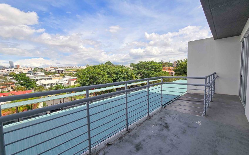 CAIA Bello Horizonte Escazú! Apartamento amueblado con vista