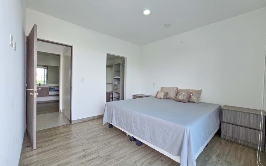 CAIA Bello Horizonte Escazú! Apartamento amueblado con vista