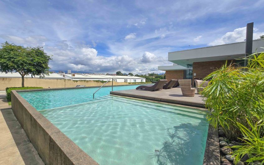 CAIA Bello Horizonte Escazú! Apartamento amueblado con vista