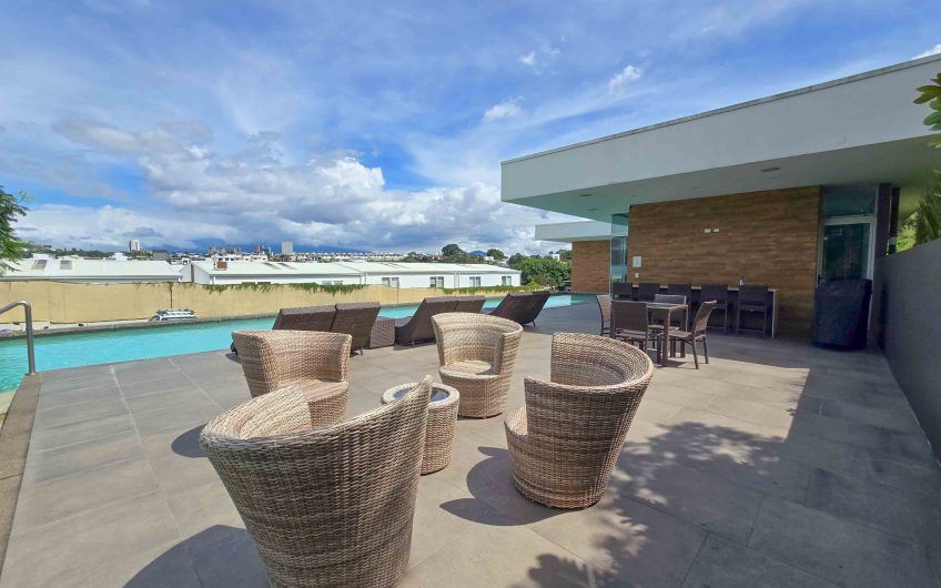 CAIA Bello Horizonte Escazú! Apartamento amueblado con vista