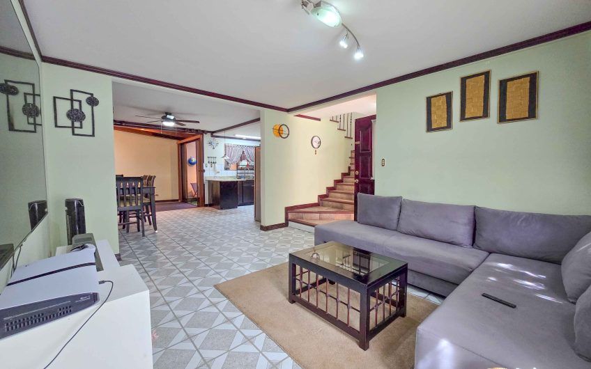 Condominio de 3 habit. en Guachipelín Escazú