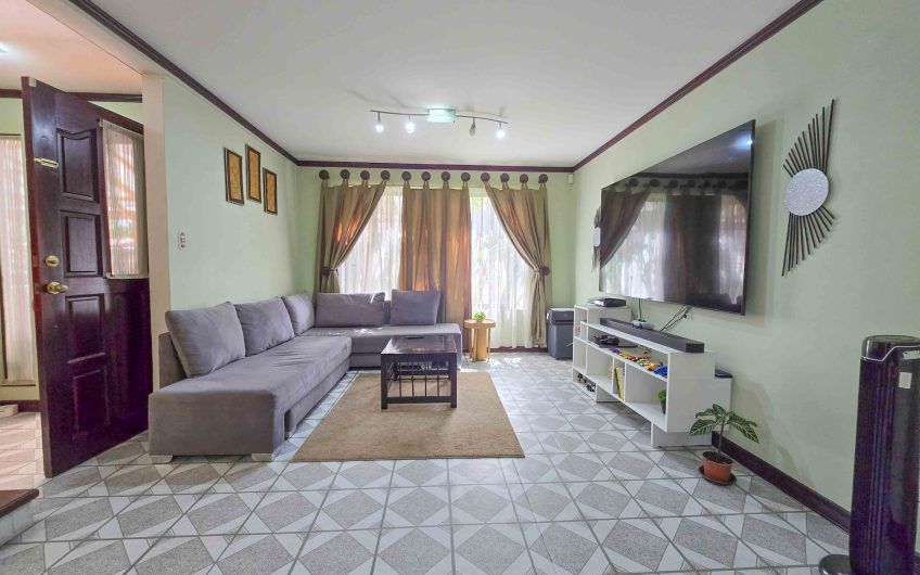 Condominio de 3 habit. en Guachipelín Escazú