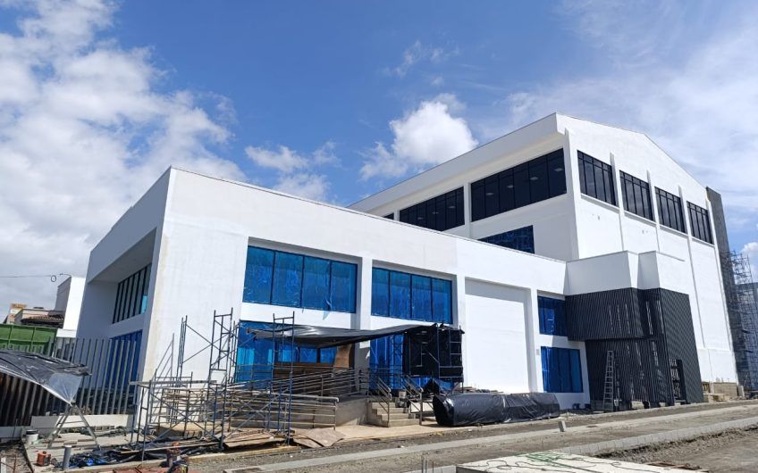 Edificio de 1.575 m2 para comercio u oficinas en San Rafael Escazú