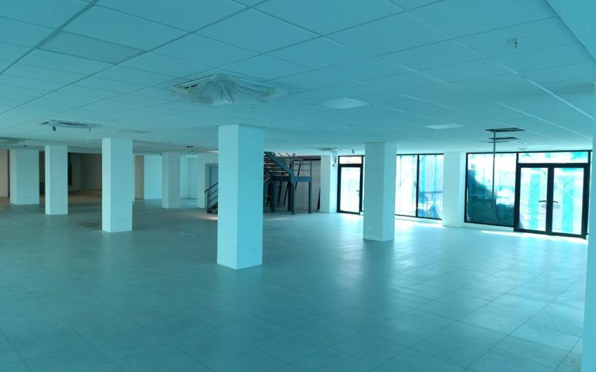 Edificio de 1.575 m2 para comercio u oficinas en San Rafael Escazú