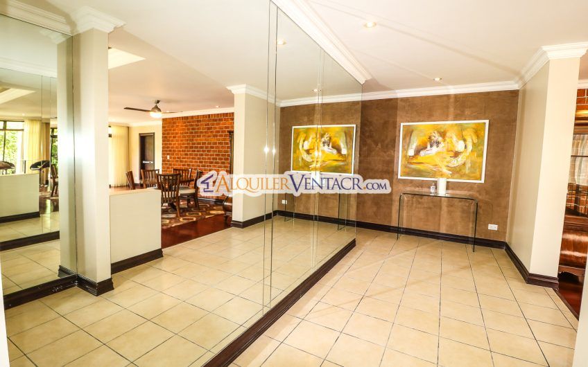 Apartamento de 3 habit. con vista x Country Club San Rafael Escazú