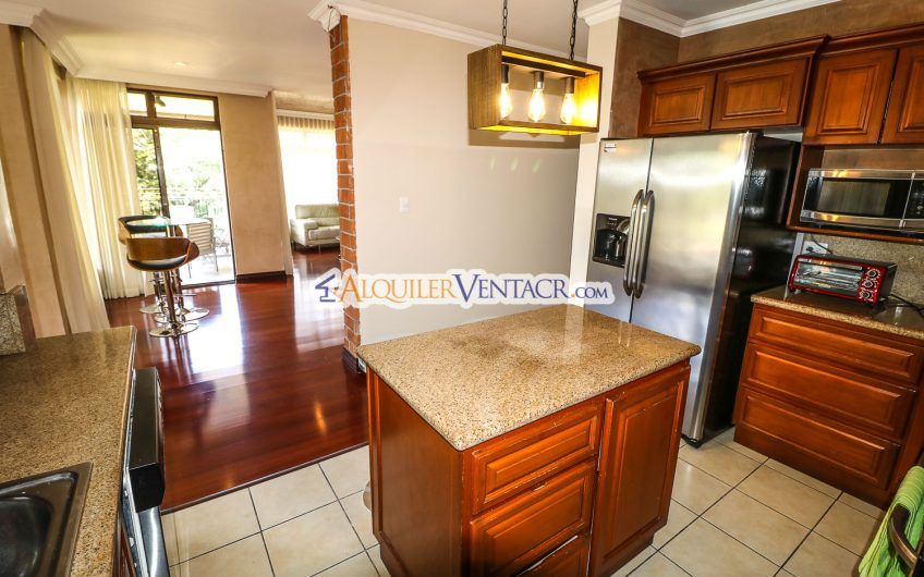 Apartamento de 3 habit. con vista x Country Club San Rafael Escazú