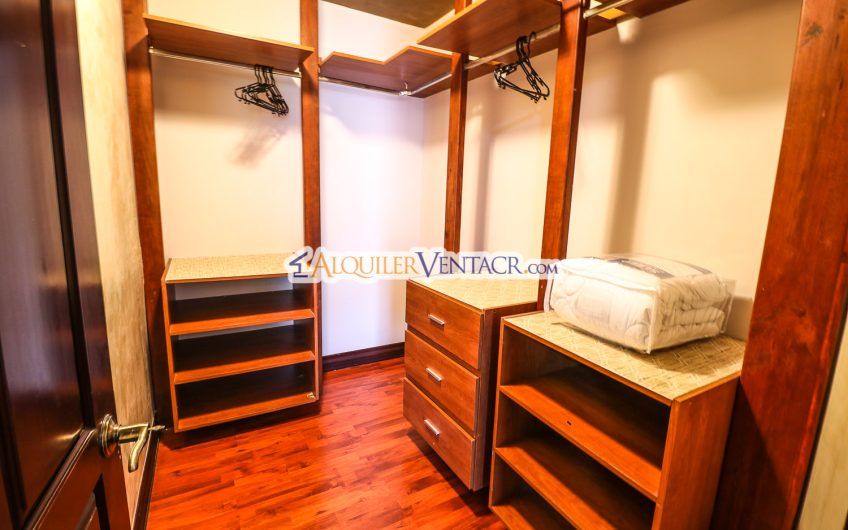 Apartamento de 3 habit. con vista x Country Club San Rafael Escazú