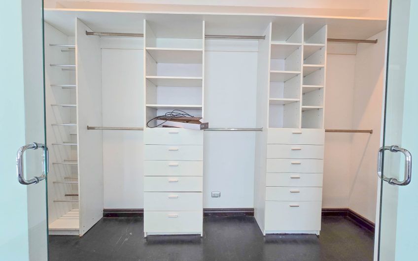 Apartamento en 1er nivel con terraza grande en Bello Horizonte Escazú