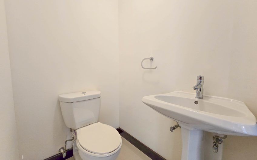 Apartamento de 3 habit. + de servicio con vista en Bello Horizonte Escazú