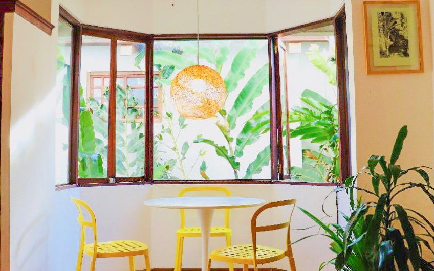 Apartamento amueblado / piscina y áreas verdes en San Rafael Escazú