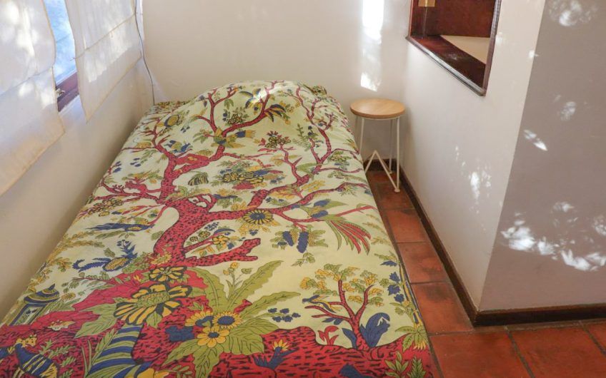 Apartamento amueblado / piscina y áreas verdes en San Rafael Escazú