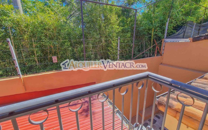 Condo de 3 habit.+ sala tv en San Antonio de Escazú