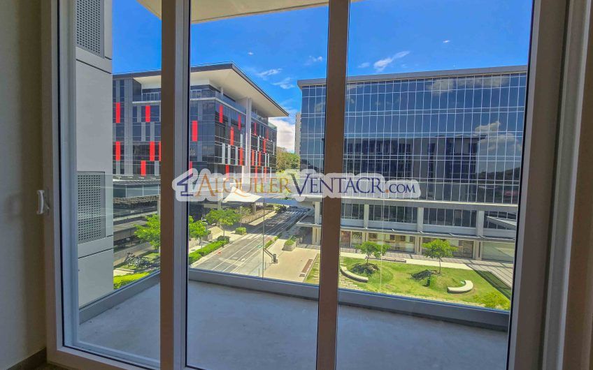 Avenida Escazú! Apartamento con línea blanca y balcón