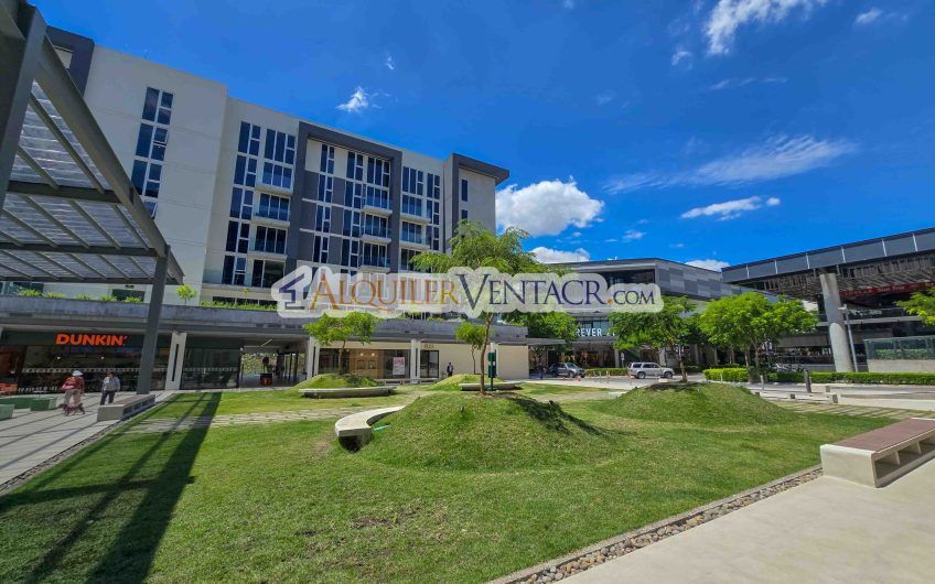 Avenida Escazú! Apartamento con línea blanca y balcón