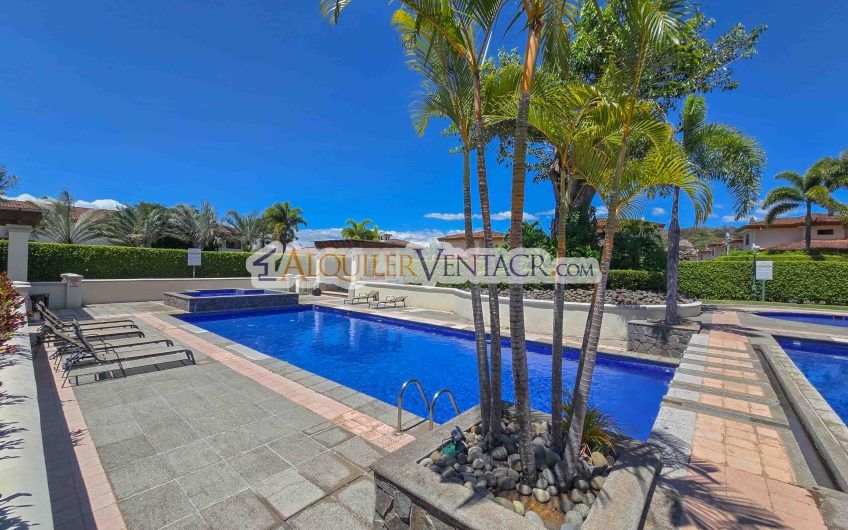 Vía Nova Santa Ana Pozos! Penthouse con vista