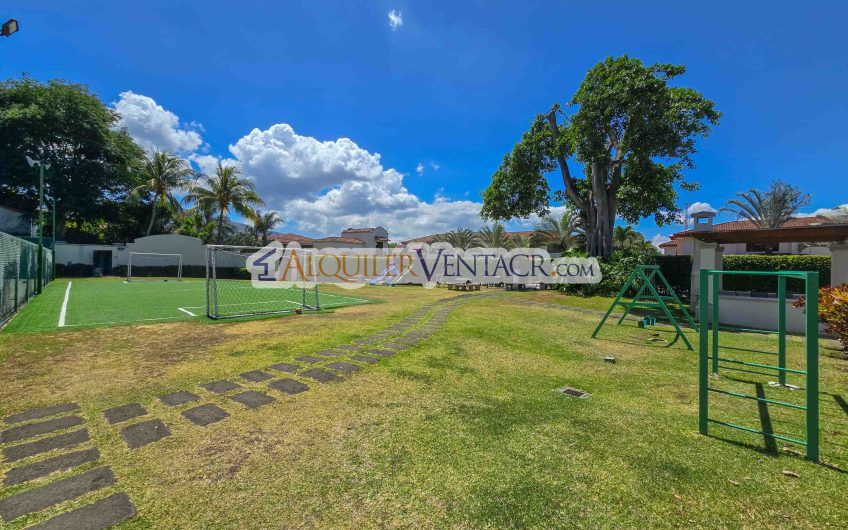 Vía Nova Santa Ana Pozos! Penthouse con vista