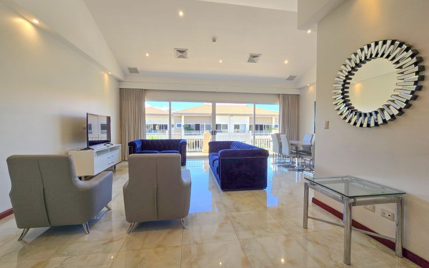 Apartamento amueblado de 3 habit. con terraza en San Rafael Escazú