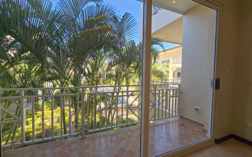 Apartamento de 3 habit. con terraza en San Rafael Escazú