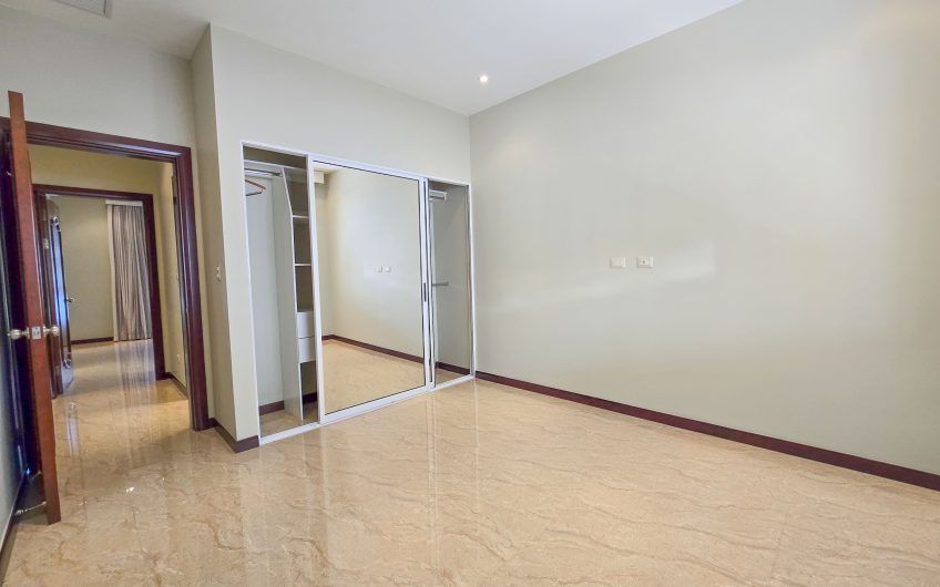 Apartamento de 3 habit. con terraza en San Rafael Escazú