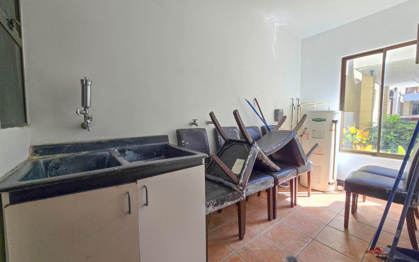 Condo de 240 m2 de 3 habit. y con terrazas en Santa Ana Centro