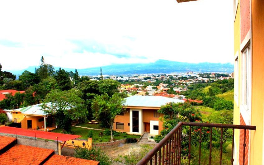 Apartamento de 2 habit. con vista en Bello Horizonte Escazú