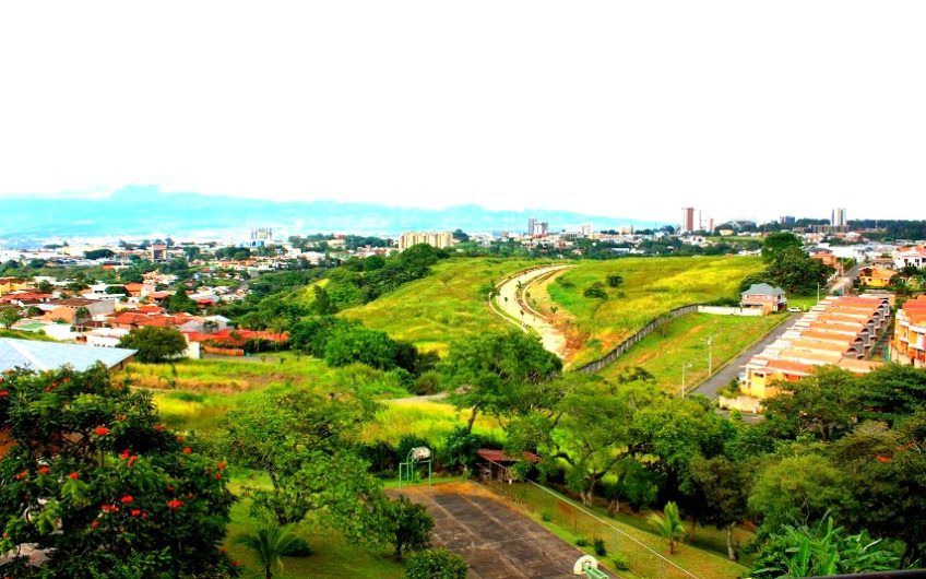 Apartamento de 2 habit. con vista en Bello Horizonte Escazú