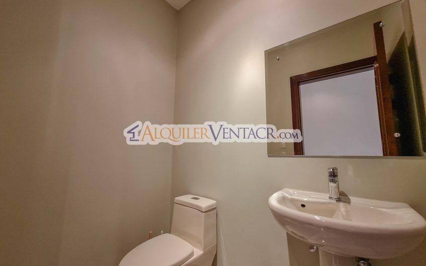 Lujoso apartamento amueblado de 2 habit. en San Rafael Escazú