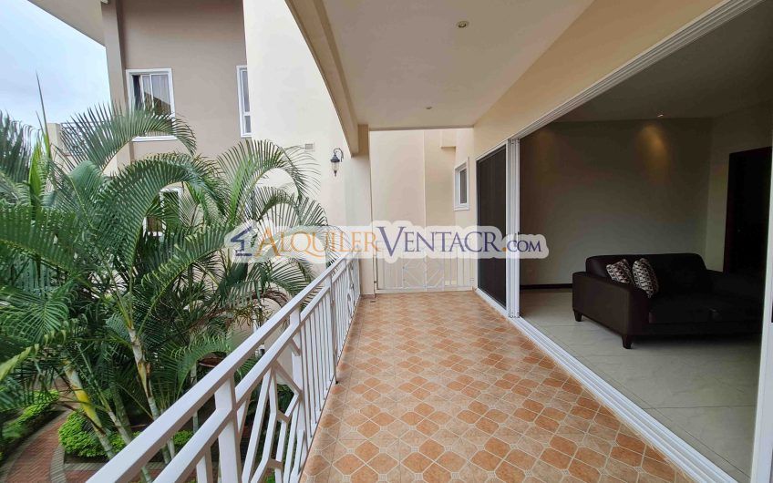 Lujoso apartamento amueblado de 2 habit. en San Rafael Escazú